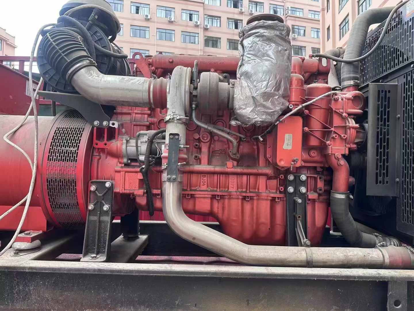 吴堡如何选择适合 600kW 柴油发电机组的过载保护器？